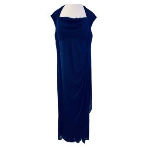 Xscape Gown women’s sz 14W Formal, Maxi Dress, Navy Blue Ruched Chiffon, Bra EUC
